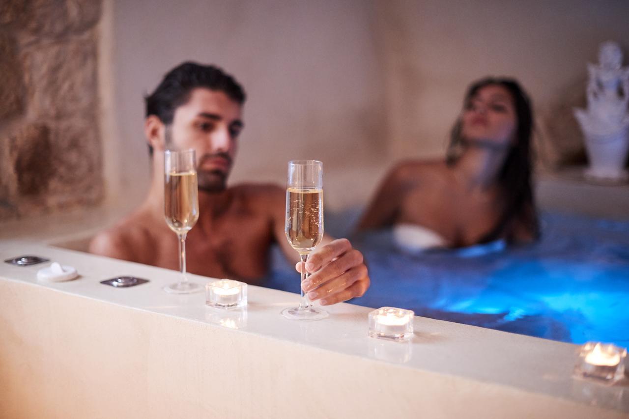 Iulius Suite & Spa Conversano Exteriör bild